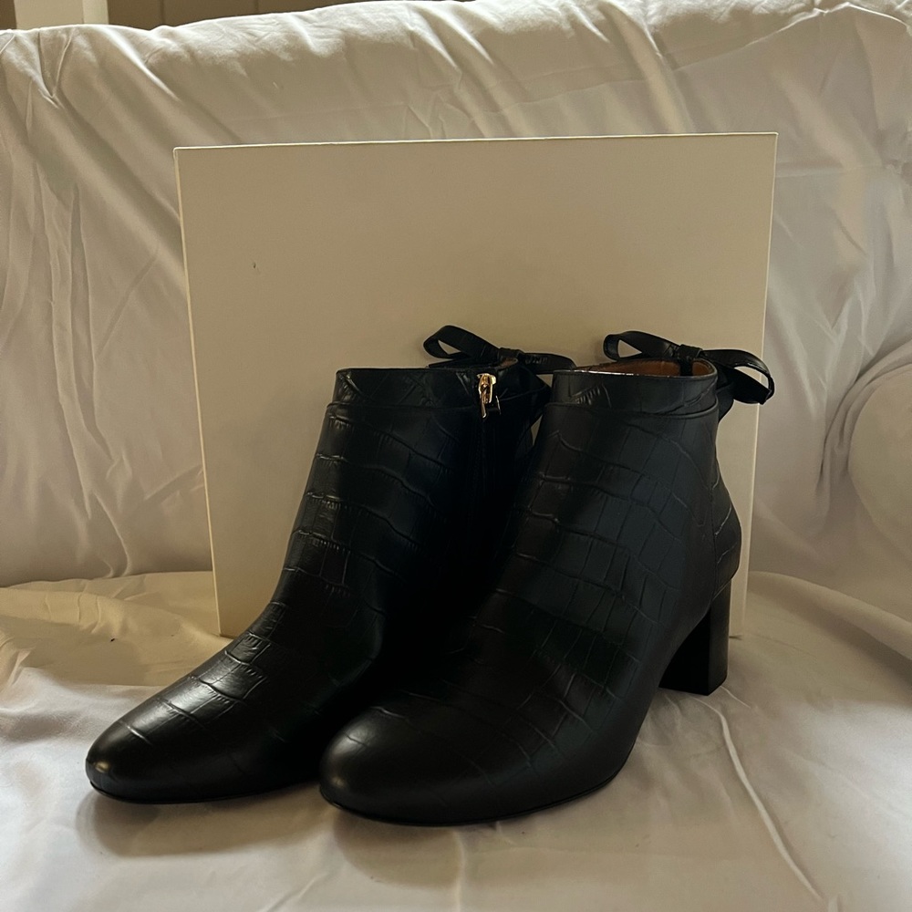 Brand New Sèzane Black Crocodile Booties with Back Bow and Low Heel, size 40